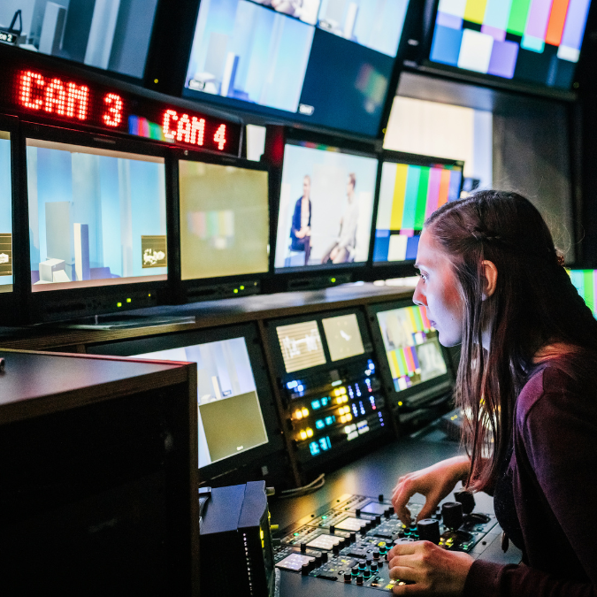 Indépendance des médias et droits des journalistes